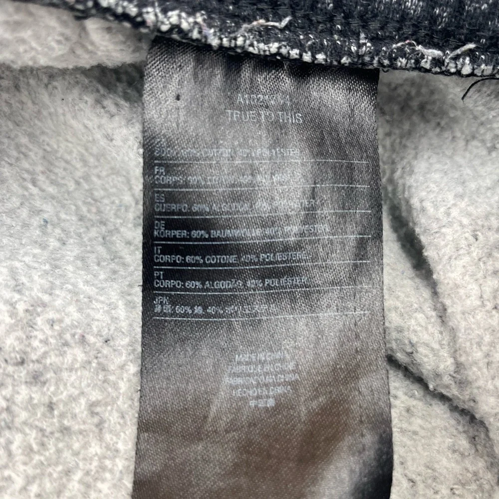 Volcom Cotton Shorts - Picture 5 of 5